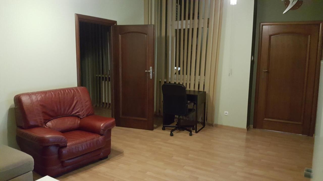 Apartament Poznan Luaran gambar