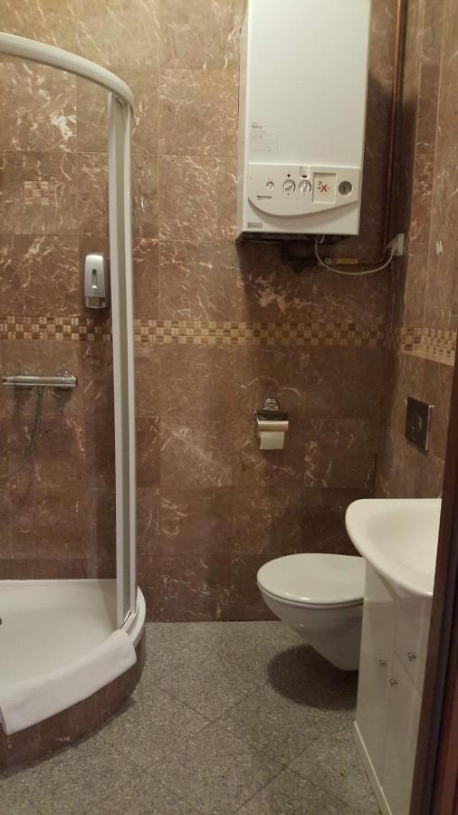 Apartament Poznan Luaran gambar